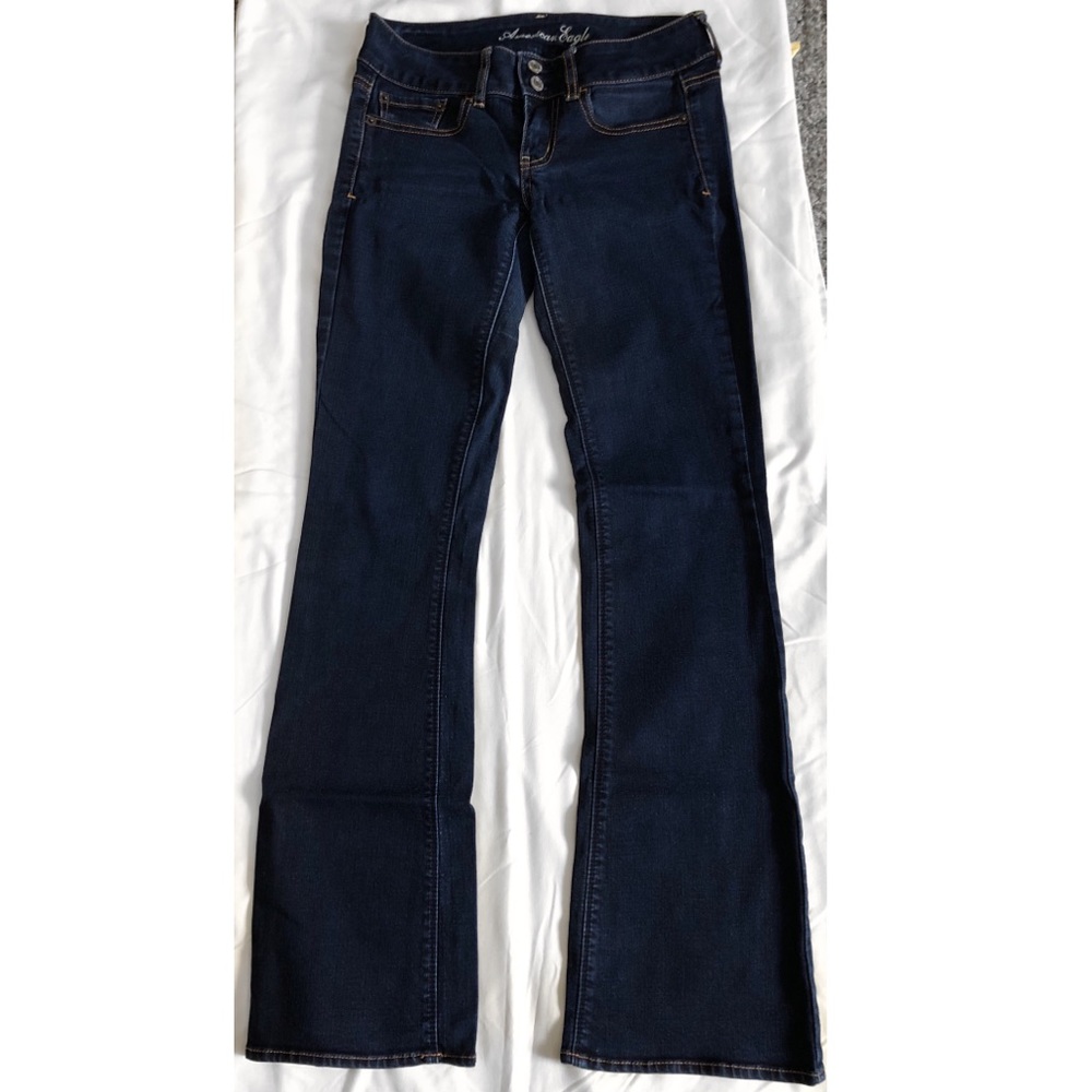 American Eagle Outfitters dark wash artist jeans